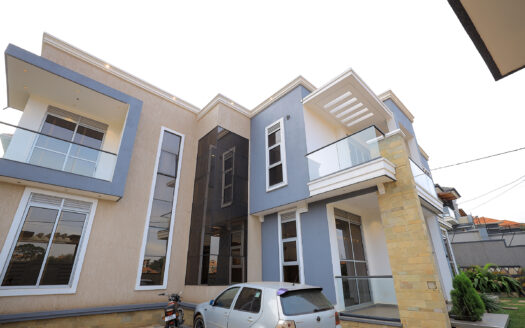 Brand New 6 Bedroom Standalone House for Sale in Komamboga – UGX 1.2B | Prime Location